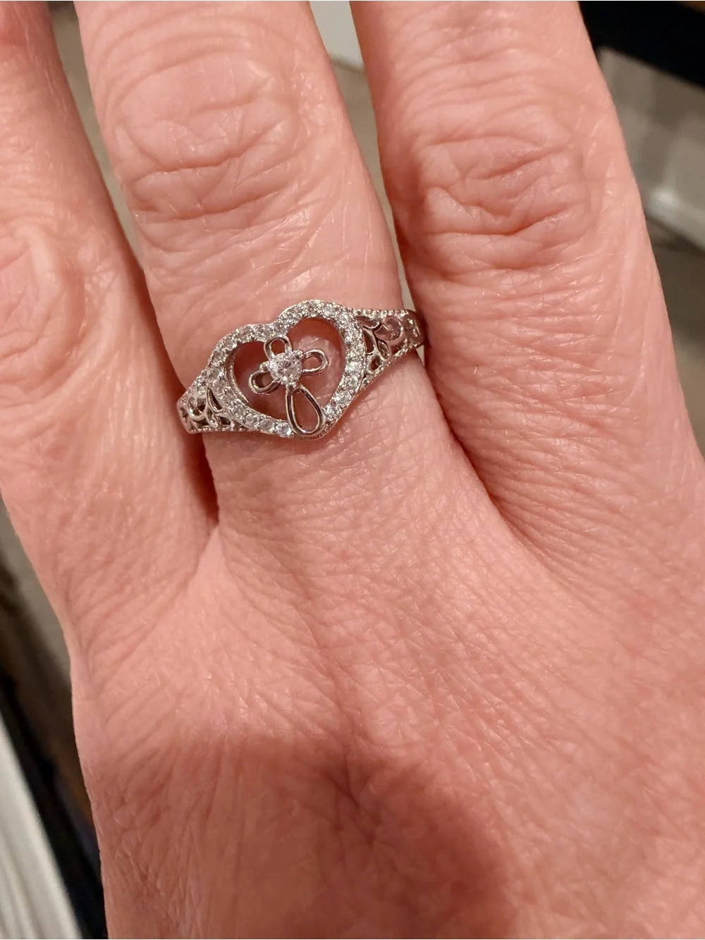 N/A beautiful ring